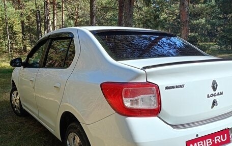 Renault Logan II, 2014 год, 700 000 рублей, 30 фотография