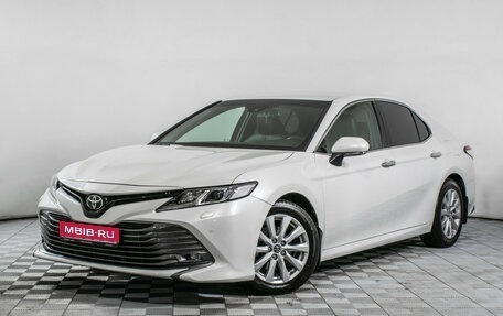 Toyota Camry, 2019 год, 2 815 000 рублей, 1 фотография