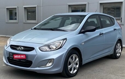 Hyundai Solaris II рестайлинг, 2011 год, 855 000 рублей, 1 фотография