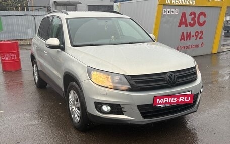 Volkswagen Tiguan I, 2012 год, 1 300 000 рублей, 2 фотография