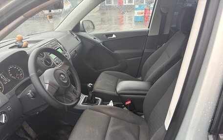 Volkswagen Tiguan I, 2012 год, 1 300 000 рублей, 14 фотография