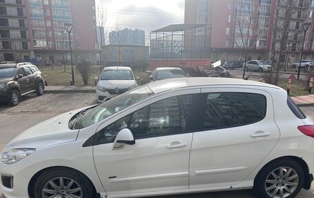 Peugeot 308 II, 2011 год, 770 000 рублей, 3 фотография