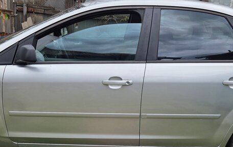 Ford Focus II рестайлинг, 2005 год, 410 000 рублей, 9 фотография