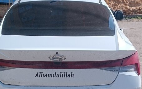 Hyundai Elantra, 2021 год, 1 400 000 рублей, 8 фотография