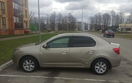 Renault Logan II, 2018 год, 920 000 рублей, 6 фотография