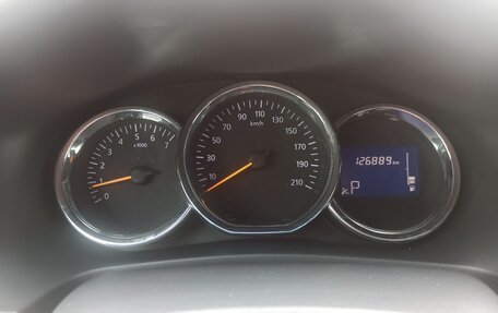 Renault Logan II, 2018 год, 920 000 рублей, 21 фотография