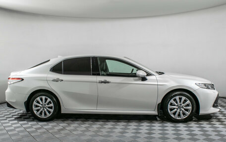 Toyota Camry, 2019 год, 2 815 000 рублей, 4 фотография