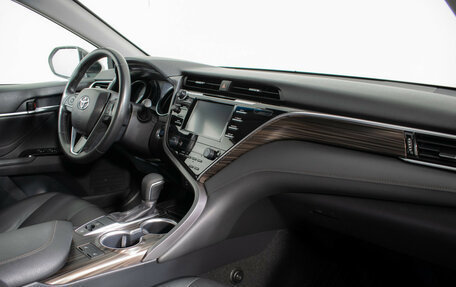 Toyota Camry, 2019 год, 2 815 000 рублей, 9 фотография