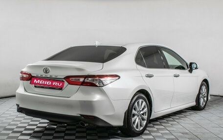 Toyota Camry, 2019 год, 2 815 000 рублей, 5 фотография