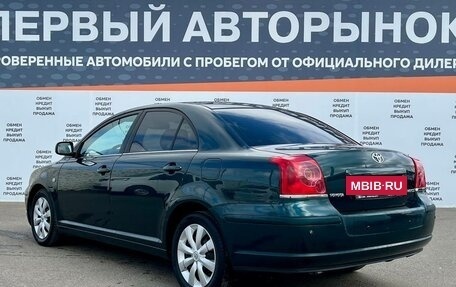 Toyota Avensis III рестайлинг, 2005 год, 682 000 рублей, 7 фотография
