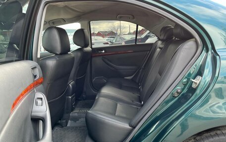 Toyota Avensis III рестайлинг, 2005 год, 682 000 рублей, 11 фотография