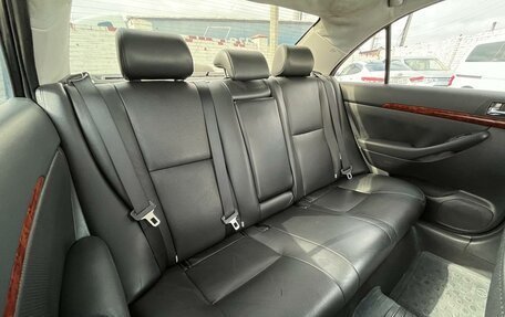 Toyota Avensis III рестайлинг, 2005 год, 682 000 рублей, 13 фотография