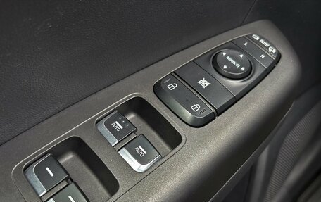 KIA Sportage IV рестайлинг, 2019 год, 2 350 000 рублей, 23 фотография