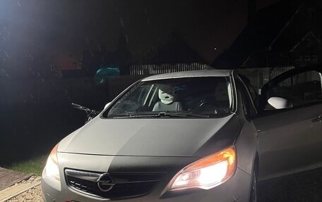 Opel Astra J, 2012 год, 600 000 рублей, 18 фотография