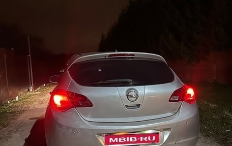 Opel Astra J, 2012 год, 600 000 рублей, 19 фотография