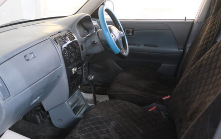 Toyota Duet, 2002 год, 349 000 рублей, 19 фотография