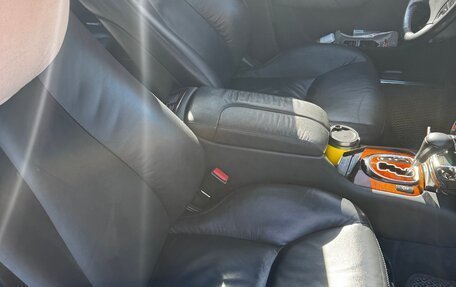 Mercedes-Benz S-Класс, 2005 год, 2 000 000 рублей, 24 фотография