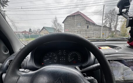 Renault Clio III, 2001 год, 130 000 рублей, 7 фотография