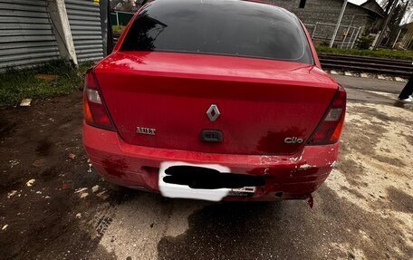 Renault Clio III, 2001 год, 130 000 рублей, 2 фотография