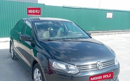 Volkswagen Polo VI (EU Market), 2011 год, 600 000 рублей, 1 фотография