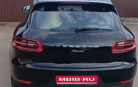 Porsche Macan I рестайлинг, 2016 год, 3 500 000 рублей, 2 фотография