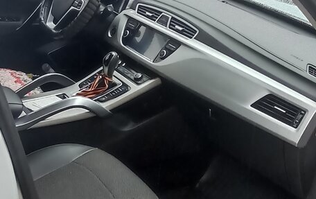 Geely Atlas I, 2019 год, 1 550 000 рублей, 6 фотография