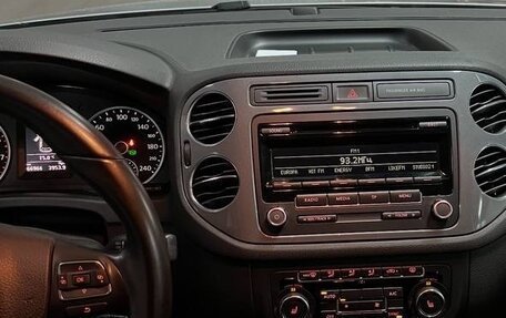 Volkswagen Tiguan I, 2014 год, 1 700 000 рублей, 4 фотография