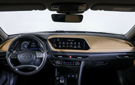 Hyundai Sonata VIII, 2021 год, 2 575 000 рублей, 17 фотография