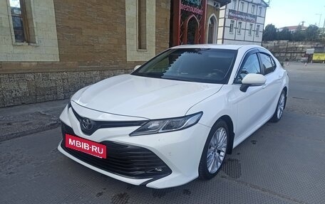 Toyota Camry, 2018 год, 2 950 000 рублей, 16 фотография