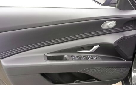 Hyundai Elantra, 2026 год, 1 990 000 рублей, 16 фотография