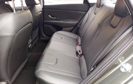 Hyundai Elantra, 2026 год, 1 990 000 рублей, 20 фотография