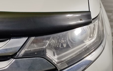 Mitsubishi Outlander III рестайлинг 3, 2015 год, 1 749 000 рублей, 20 фотография