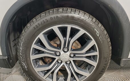 Mitsubishi Outlander III рестайлинг 3, 2015 год, 1 749 000 рублей, 19 фотография