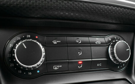 Mercedes-Benz A-Класс, 2013 год, 1 460 000 рублей, 18 фотография