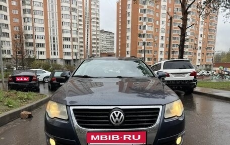 Volkswagen Passat B6, 2008 год, 665 000 рублей, 3 фотография