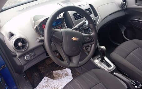 Chevrolet Aveo III, 2011 год, 1 000 000 рублей, 5 фотография