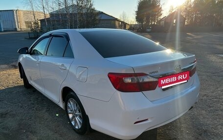 Toyota Camry, 2012 год, 1 600 000 рублей, 4 фотография