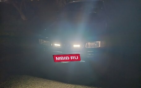 Москвич 2141, 1999 год, 230 000 рублей, 16 фотография