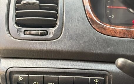 Hyundai Sonata IV рестайлинг, 2011 год, 550 000 рублей, 10 фотография