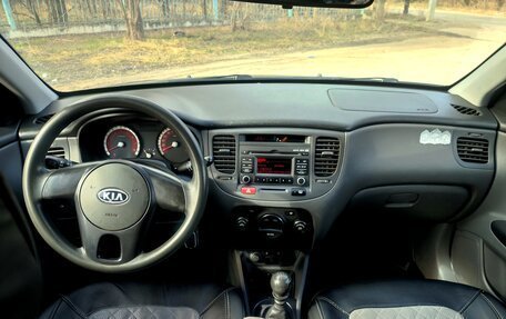 KIA Rio II, 2010 год, 625 000 рублей, 7 фотография