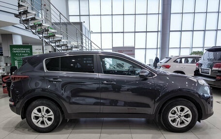 KIA Sportage IV рестайлинг, 2018 год, 2 130 000 рублей, 4 фотография