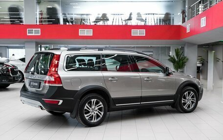 Volvo XC70 II рестайлинг, 2013 год, 1 990 000 рублей, 2 фотография