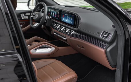 Mercedes-Benz GLS, 2025 год, 16 300 000 рублей, 33 фотография