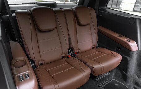 Mercedes-Benz GLS, 2025 год, 16 300 000 рублей, 40 фотография