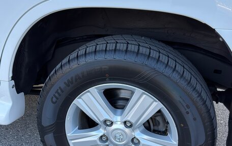 Toyota Land Cruiser 200, 2010 год, 4 370 000 рублей, 8 фотография