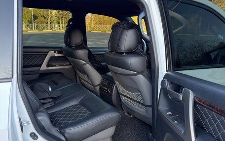 Toyota Land Cruiser 200, 2010 год, 4 370 000 рублей, 19 фотография