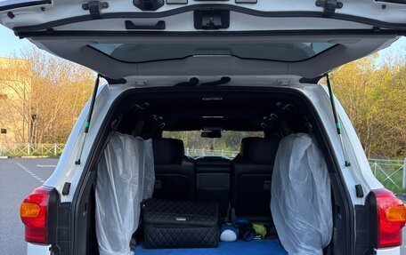 Toyota Land Cruiser 200, 2010 год, 4 370 000 рублей, 32 фотография