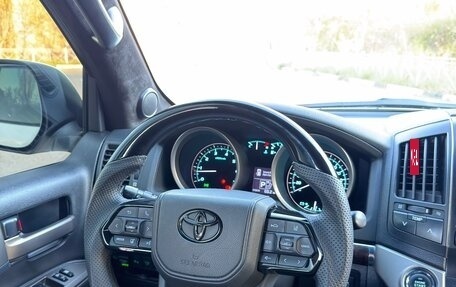 Toyota Land Cruiser 200, 2010 год, 4 370 000 рублей, 27 фотография