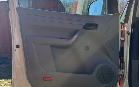 Volkswagen Caddy III рестайлинг, 2009 год, 1 100 000 рублей, 12 фотография