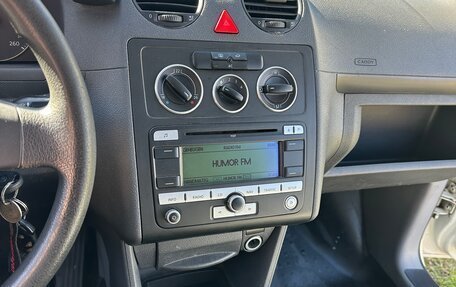 Volkswagen Caddy III рестайлинг, 2009 год, 1 100 000 рублей, 11 фотография